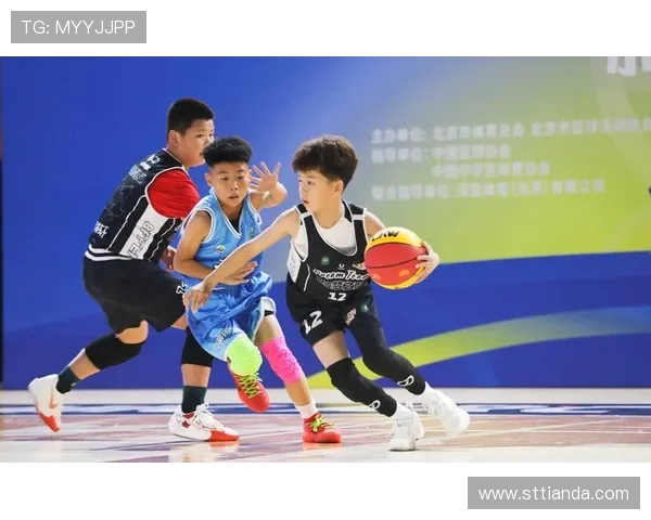 探讨篮球运动未来发展趋势与国际球队竞技文化深度融合之路全景篇