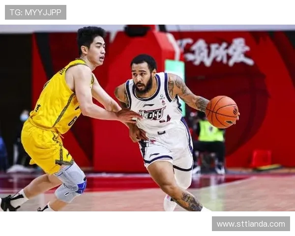 上海篮球队速度表现数据分析揭示球队竞技状态与战术执行力的关系