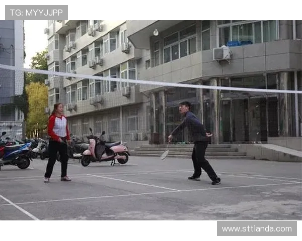 专访羽毛球女王陈秀英揭秘成功背后的坚持与奋斗故事