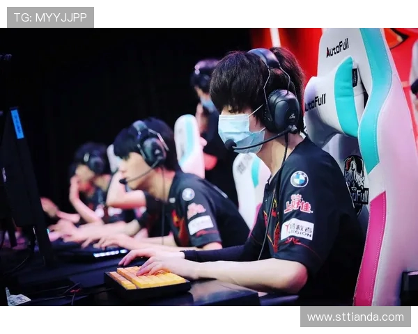 独家解析FPX与其他战队技术实力的全面对比与分析