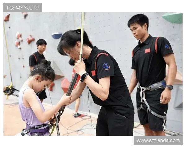 西安攀岩队突破传统包夹技术实现全新攀登体验与训练模式探索