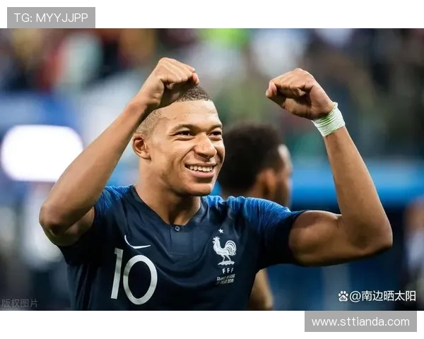 基利安·姆巴佩:从天才少年到世界足坛超级巨星的崛起之路 基利安·姆巴佩:从天才少年到世界足坛超级巨星的崛起之路